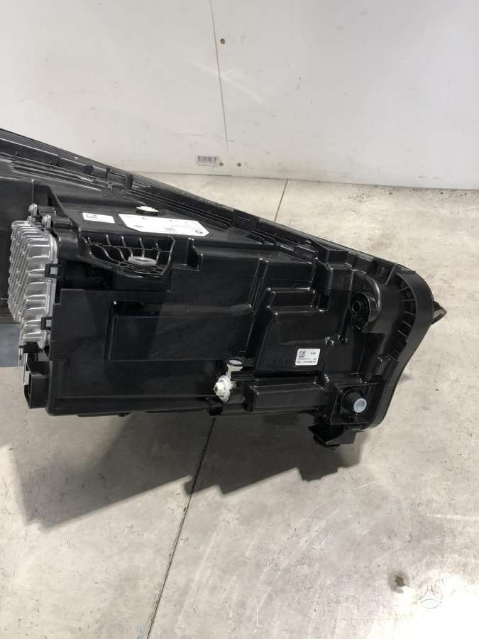 BMW X1, 5A5BD63-02, lights
