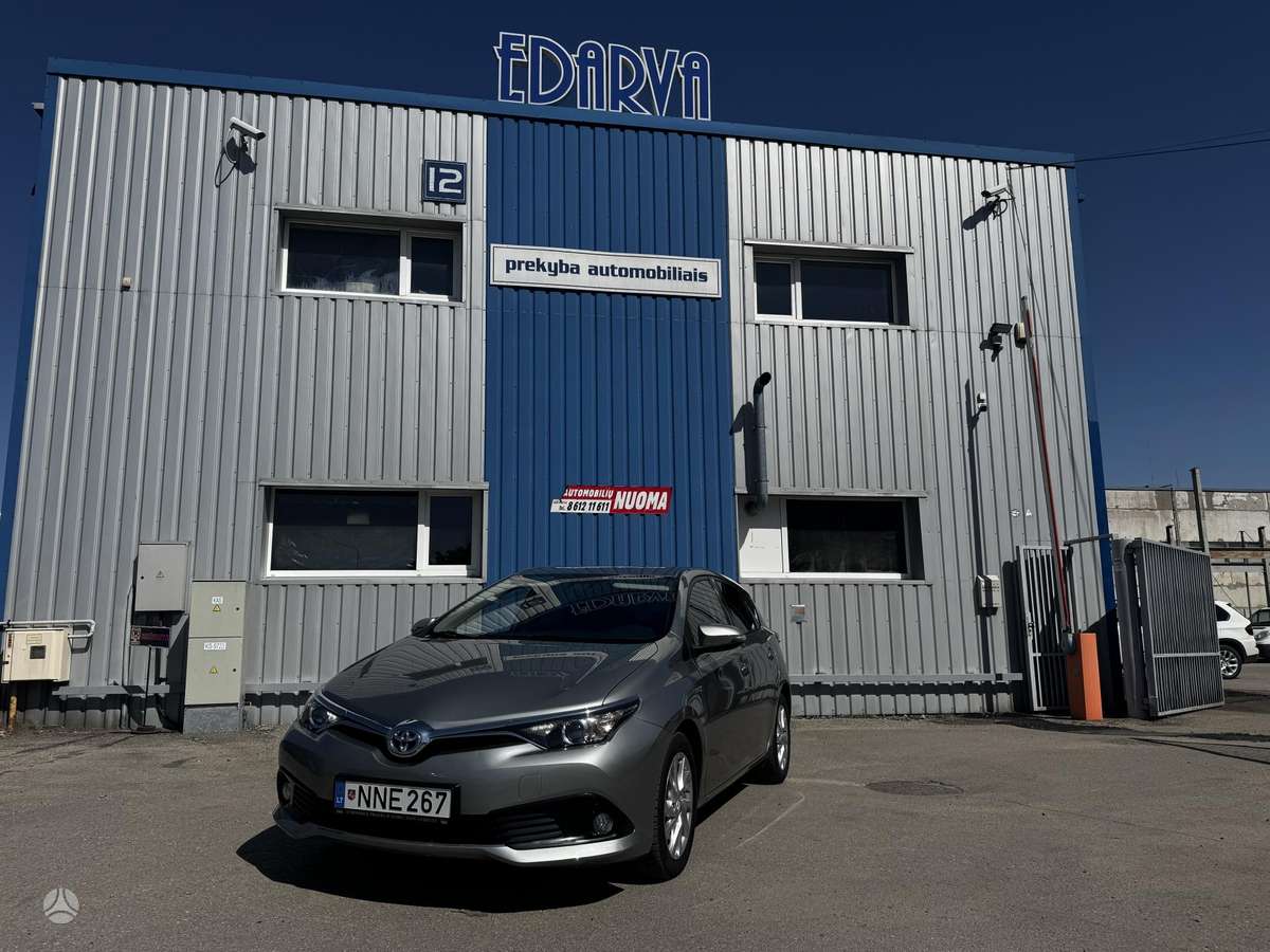 Toyota Auris, 1.8 l., hečbekas