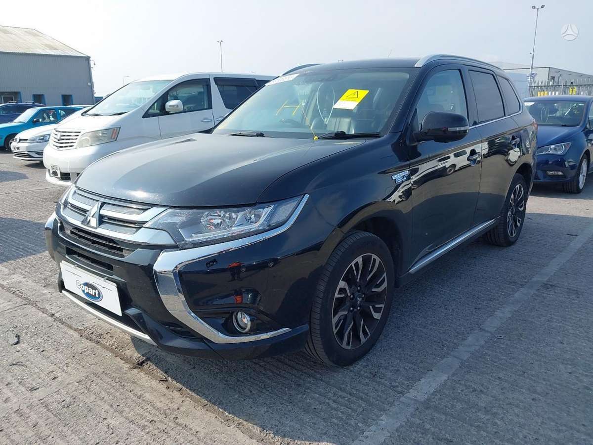 Mitsubishi Outlander Auto ardomas platensė info telefonu