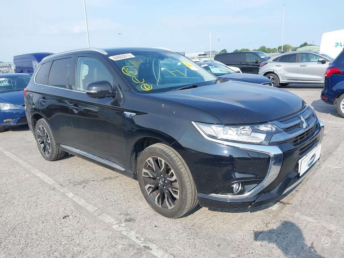 Mitsubishi Outlander Auto ardomas platensė info telefonu
