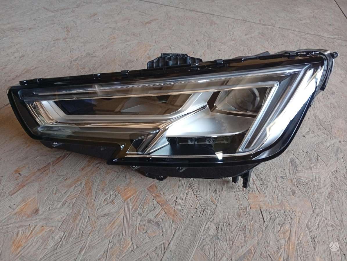 Audi A4 детали кузова
