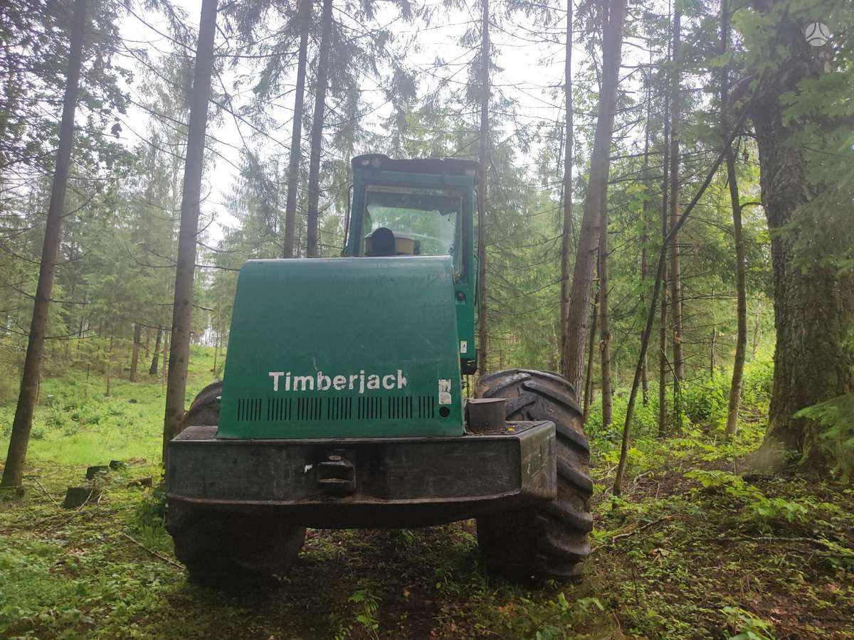 Timberjack 1270D, medkirtės