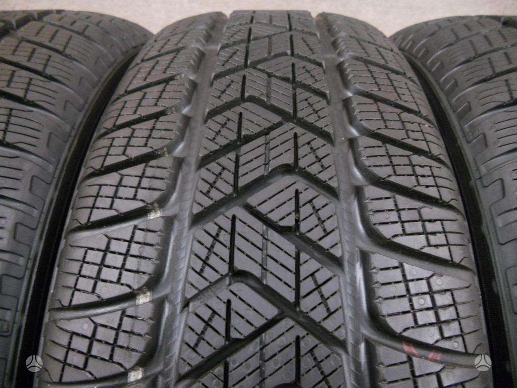 Pirelli 2024m 95% ScorpionWinter", winter 235/55 R19