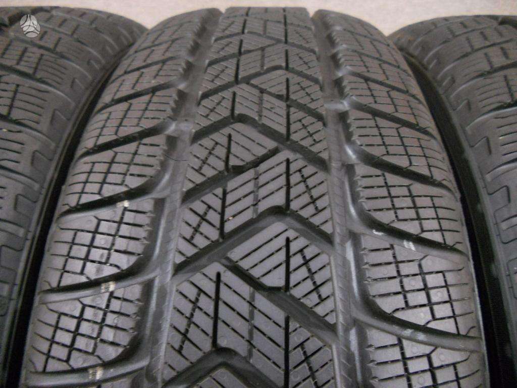 Pirelli 2024m 95% ScorpionWinter", winter 235/55 R19
