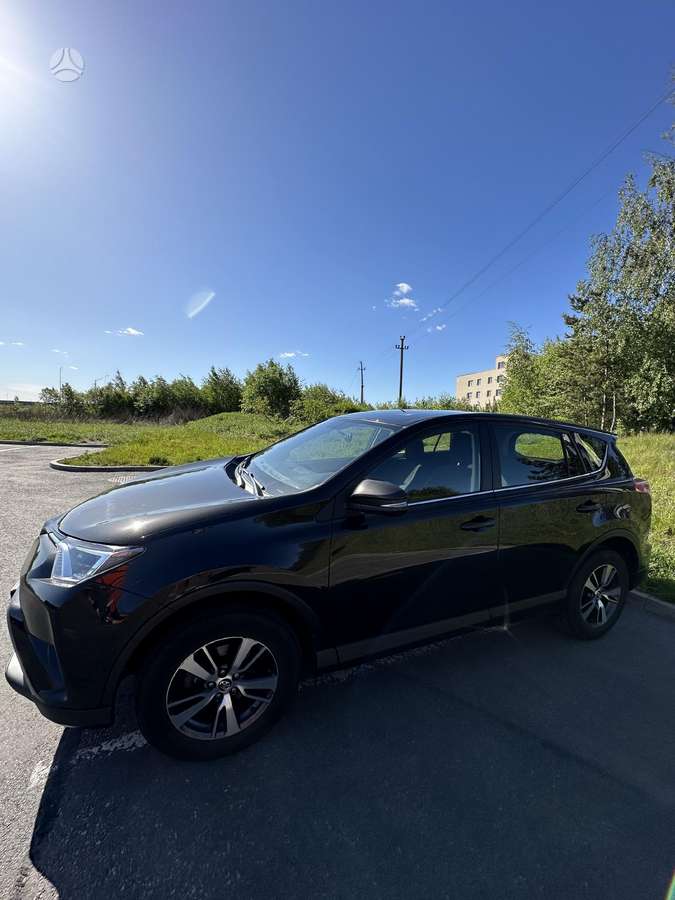 Toyota RAV4 - 4