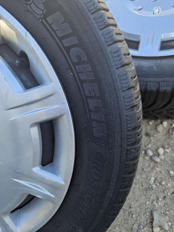 Ford Galaxy, lengvojo lydinio, R16