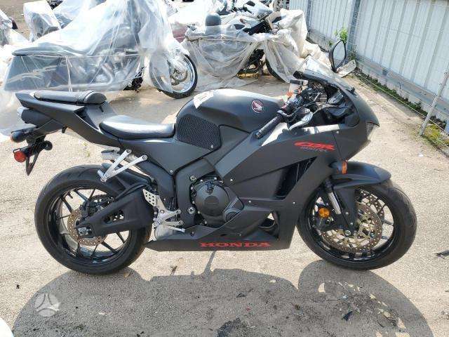 Honda CBR, sportiniai / superbikes