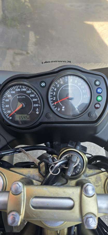 Kawasaki ER 650cc, street / classic