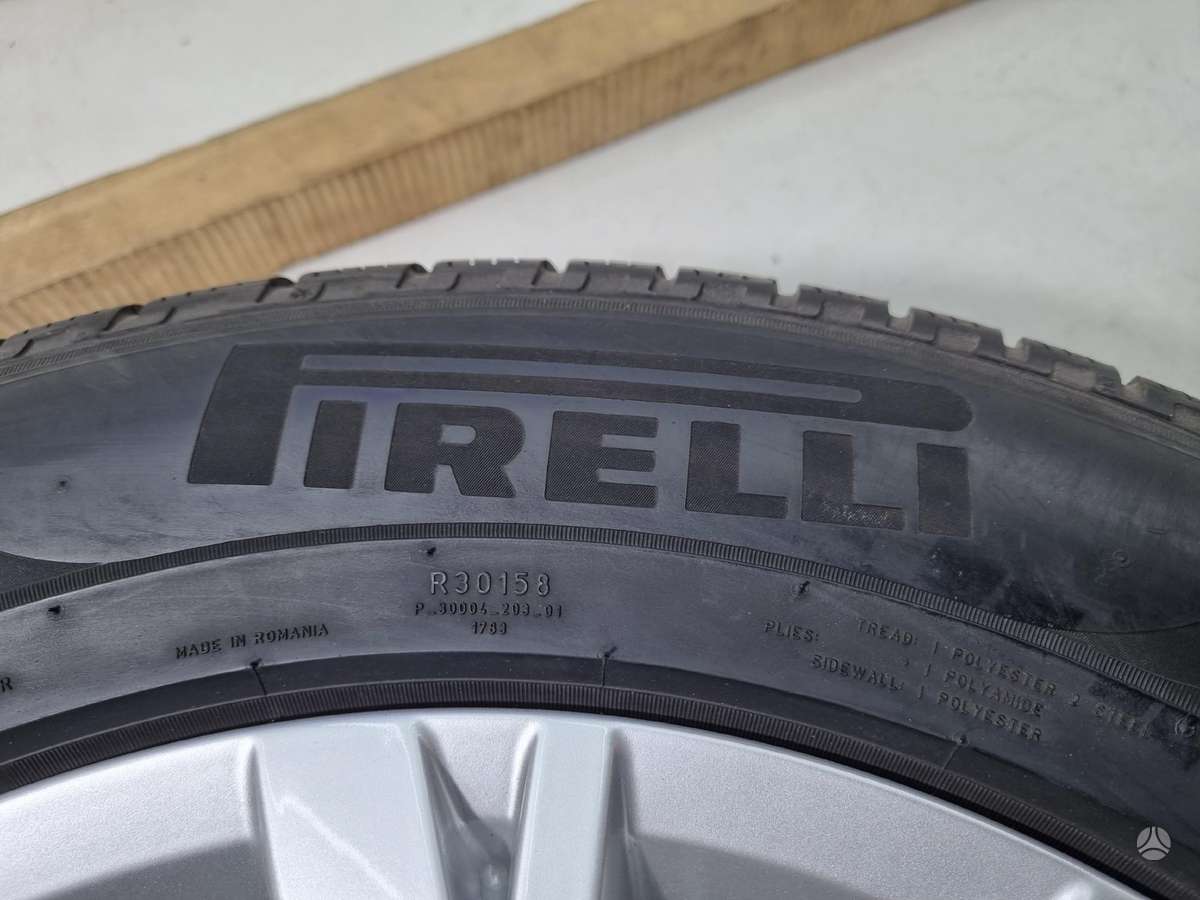 Pirelli 2020m, universalios 215/65 R17