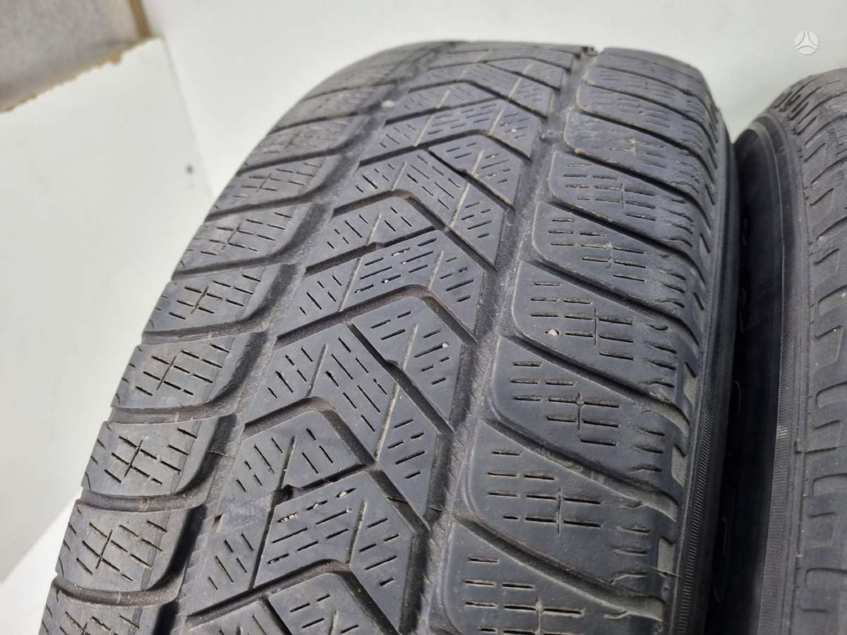 Pirelli 4mm, 2020m, всесезонные 215/65 R17