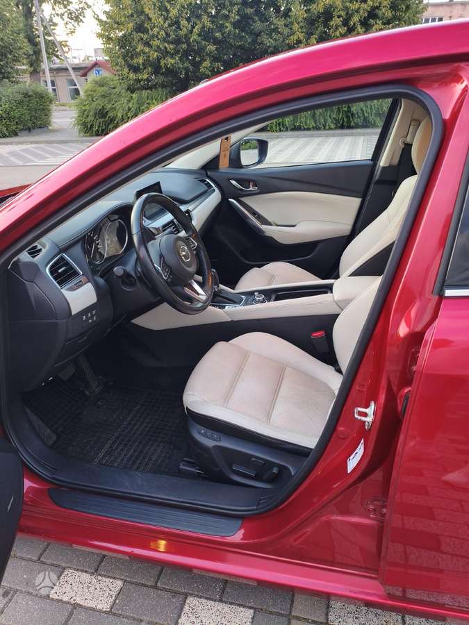 Mazda 6, 2.5 l., Седан