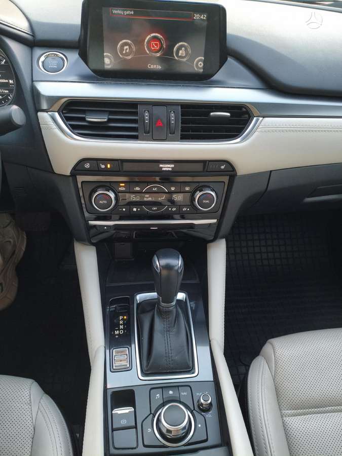 Mazda 6, 2.5 l., Седан