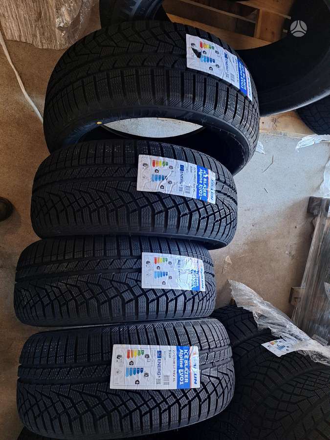 Sailun, žieminės 225/50 R17
