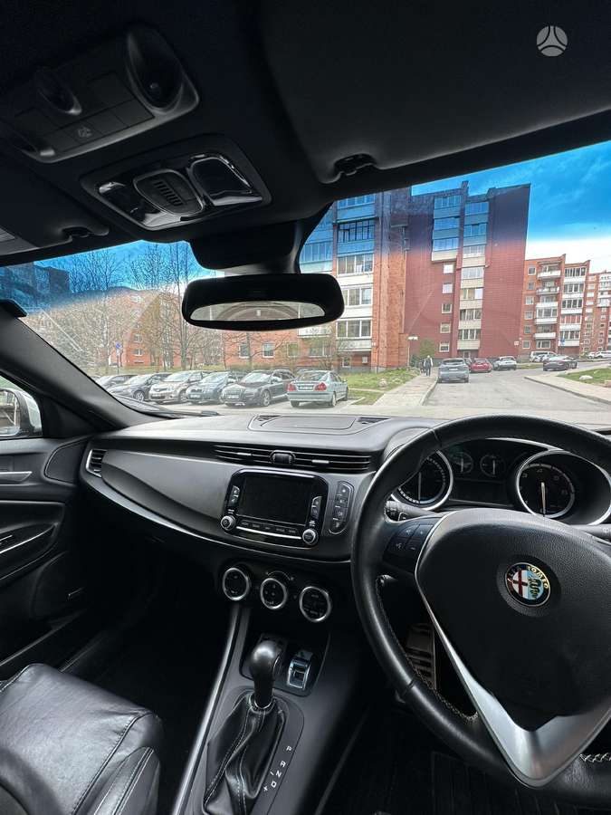 Alfa Romeo Giulietta kėbulo dalys