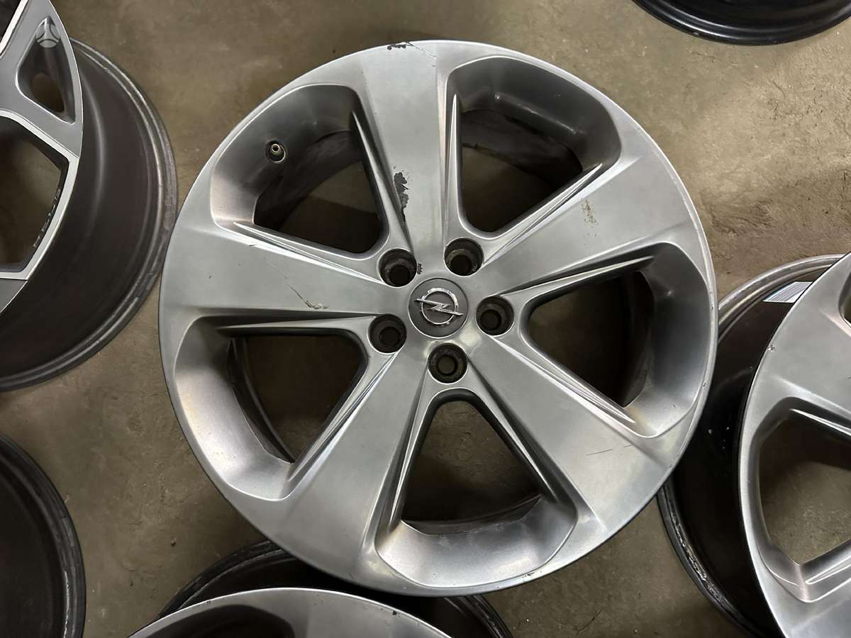 Opel, light alloy, R18
