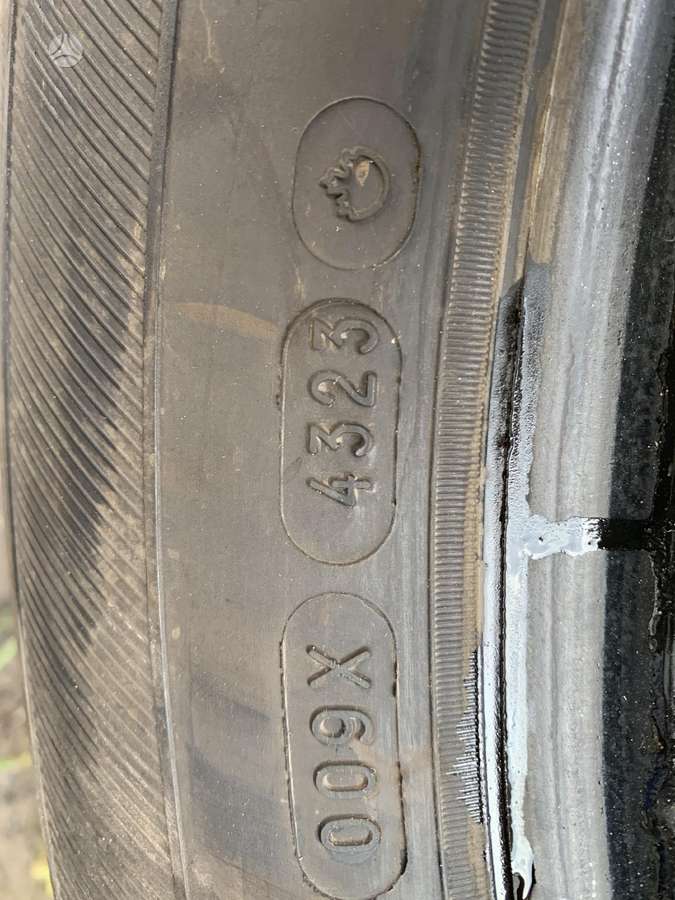 Michelin Defender, всесезонные 255/55 R20