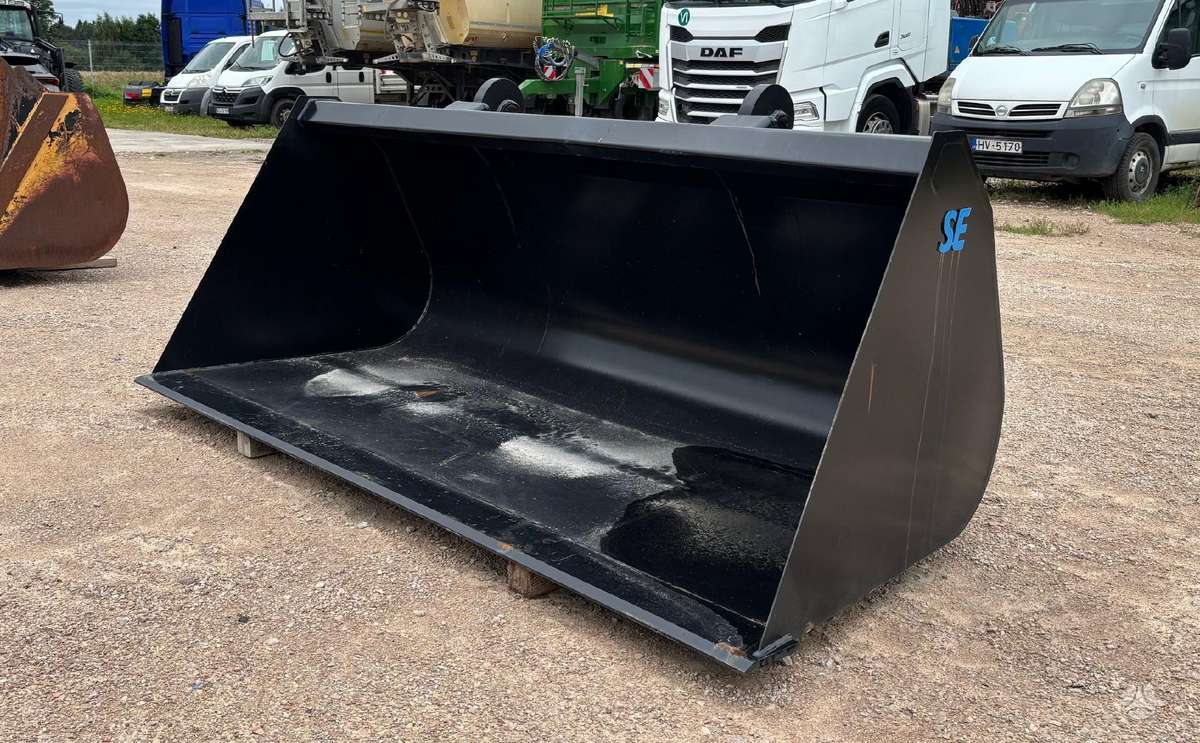 -Kita- SE Equipment Volvo BM, ковши