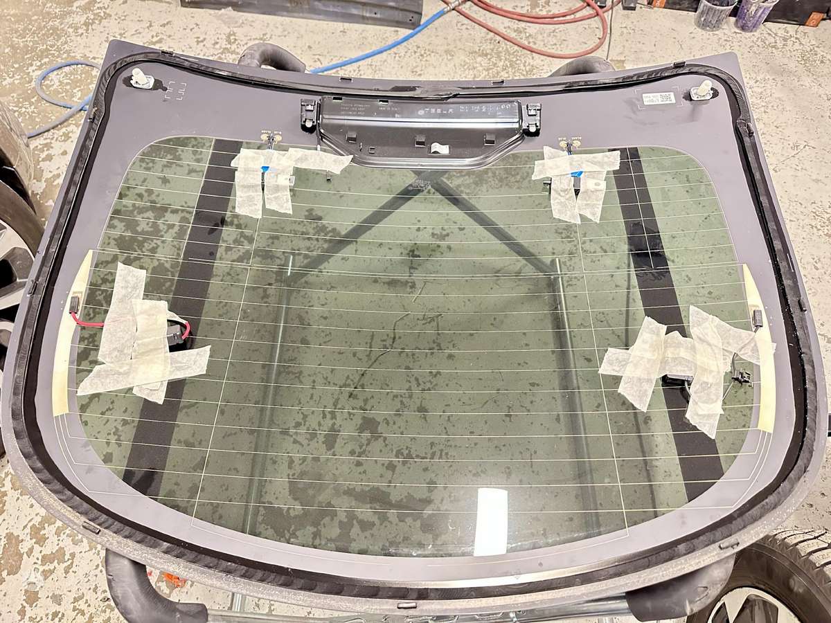 Tesla Model Y windows