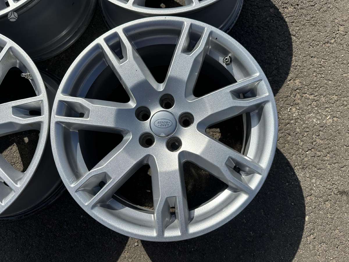 Land Rover, light alloy, R18
