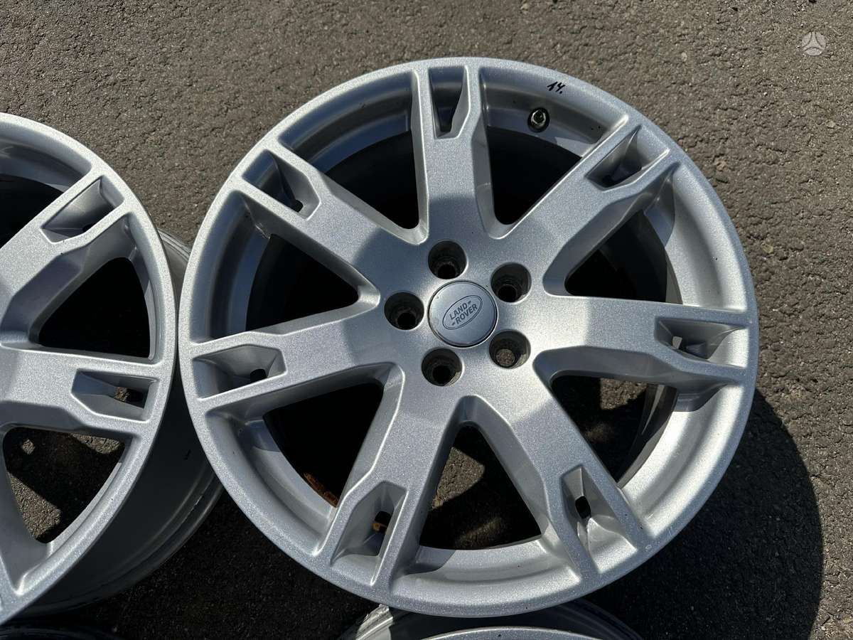 Land Rover, light alloy, R18