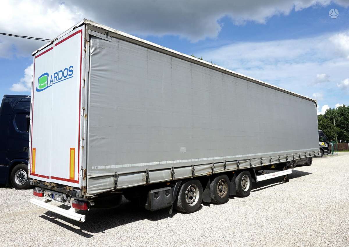 Kässbohrer MEGA, užuolaidinės / tentinės