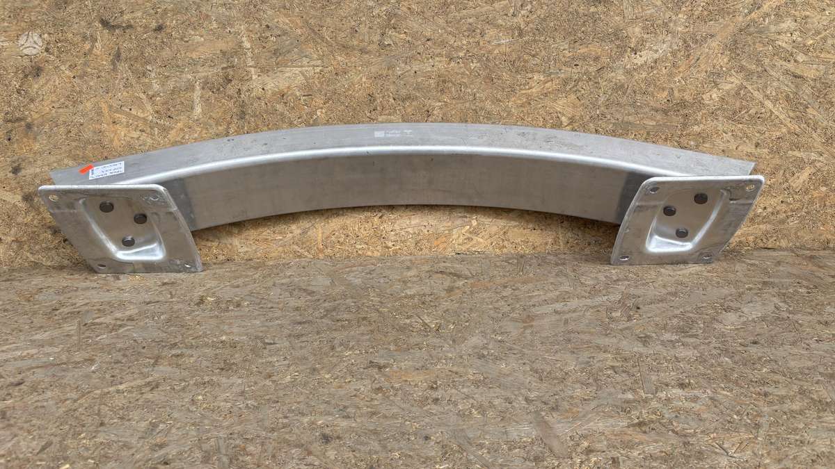 Tesla Model 3, 109531400, Cen27838