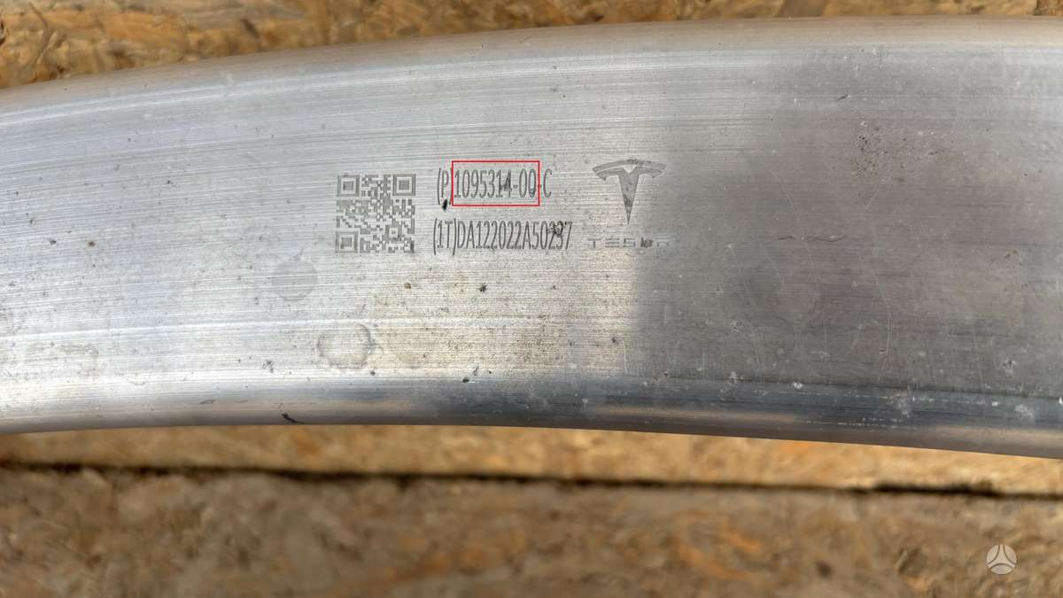Tesla Model 3, 109531400, Cen27838