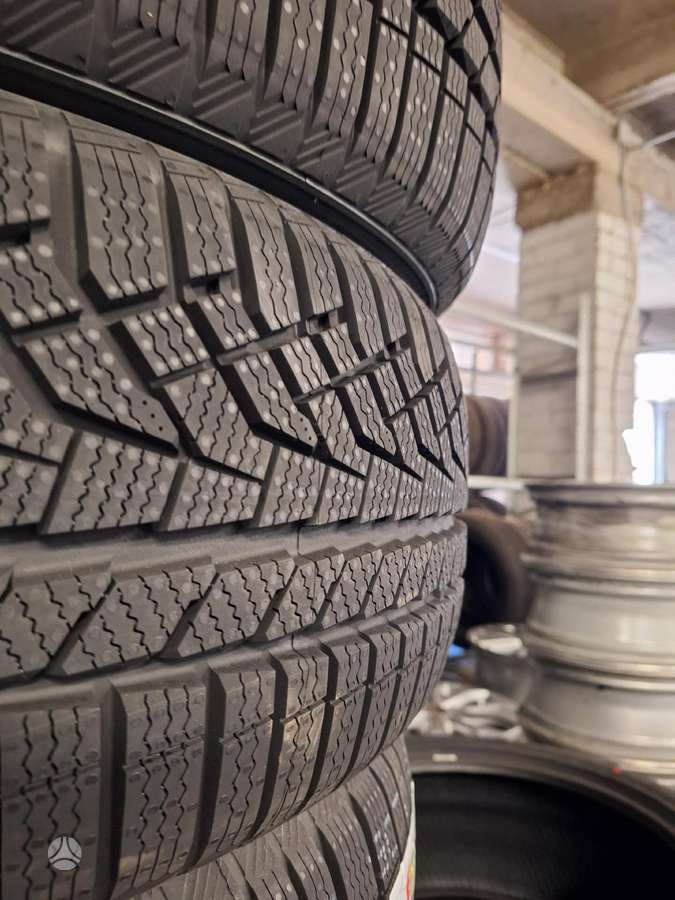 Sailun, winter 215/55 R18