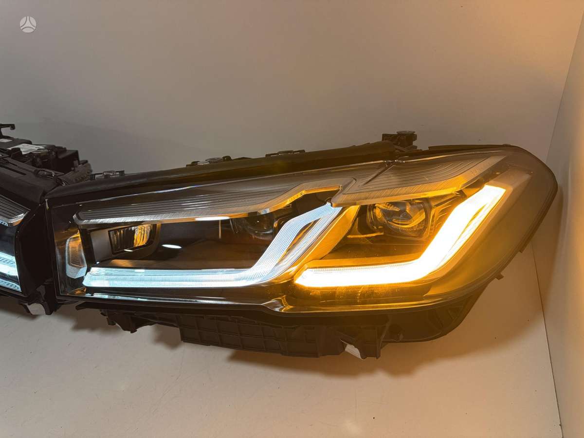 BMW 5 serija žibintai