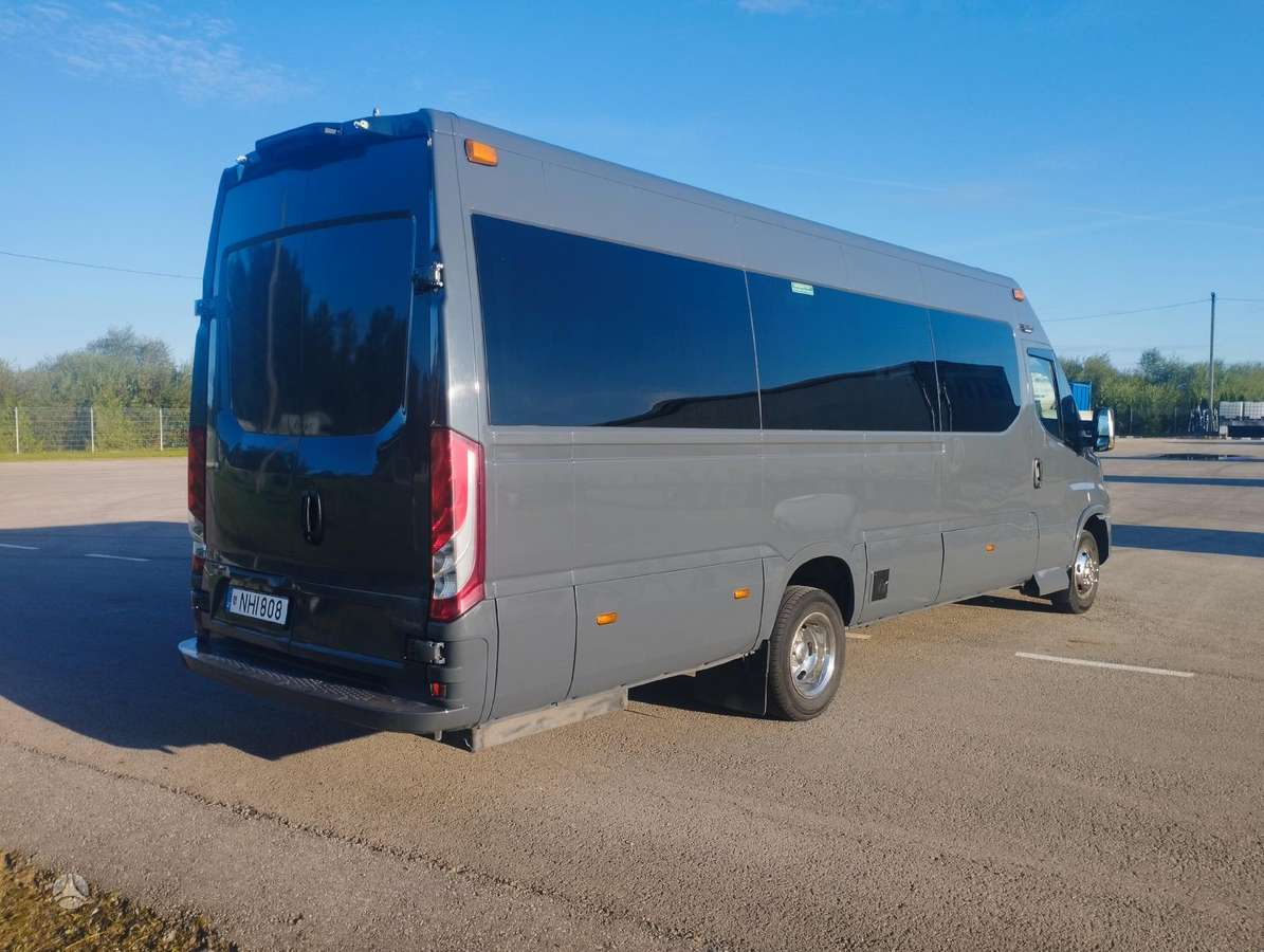 Iveco Daily, passenger minibus