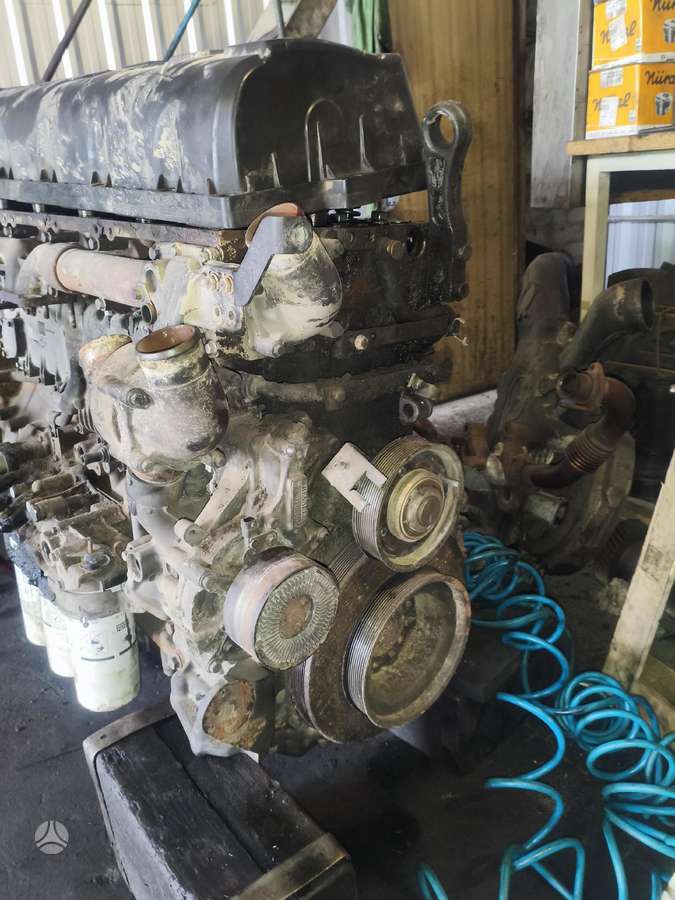 Volvo D13 Variklio dalys, тягачи