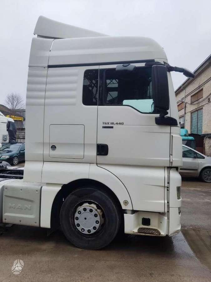 MAN TGX E6 dalys, semi-trailer trucks