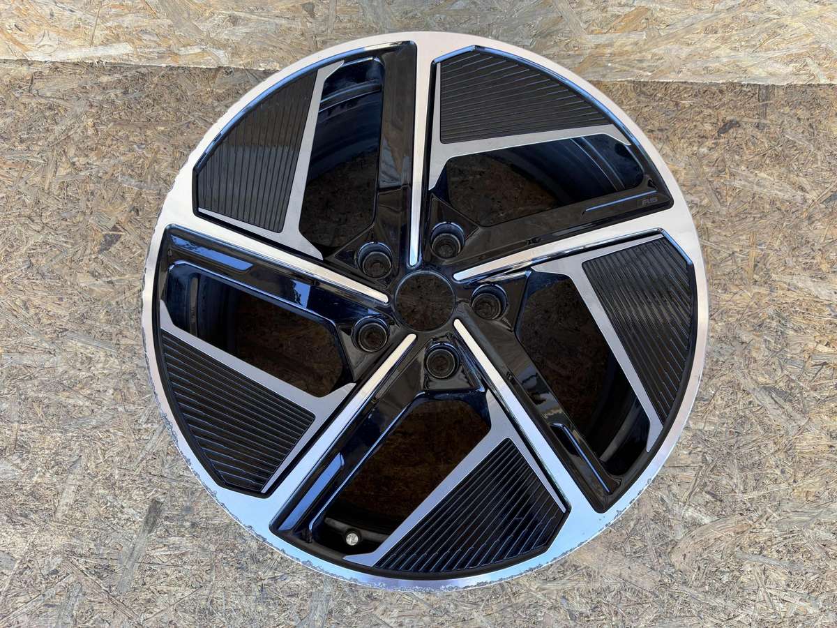 Audi e-tron GT, 4J3601025, Cen28054