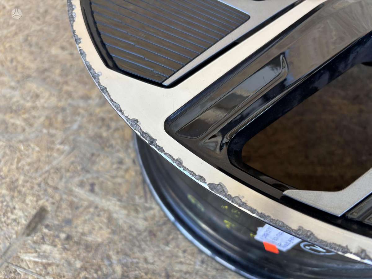Audi e-tron GT, 4J3601025, Cen28054