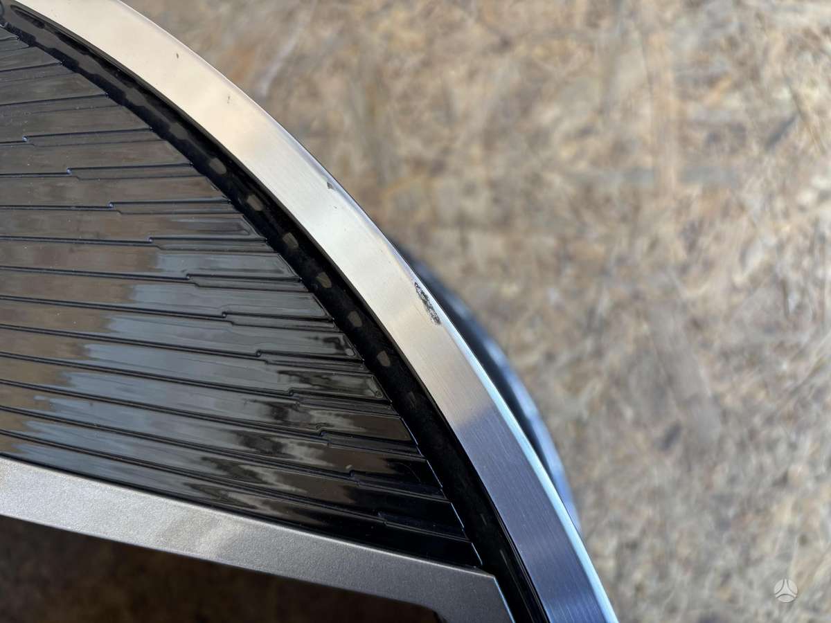 Audi e-tron GT, 4J3601025F, Cen28055