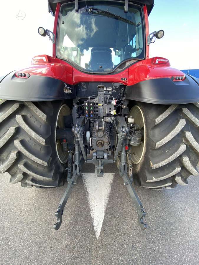 Valtra T234A, traktori
