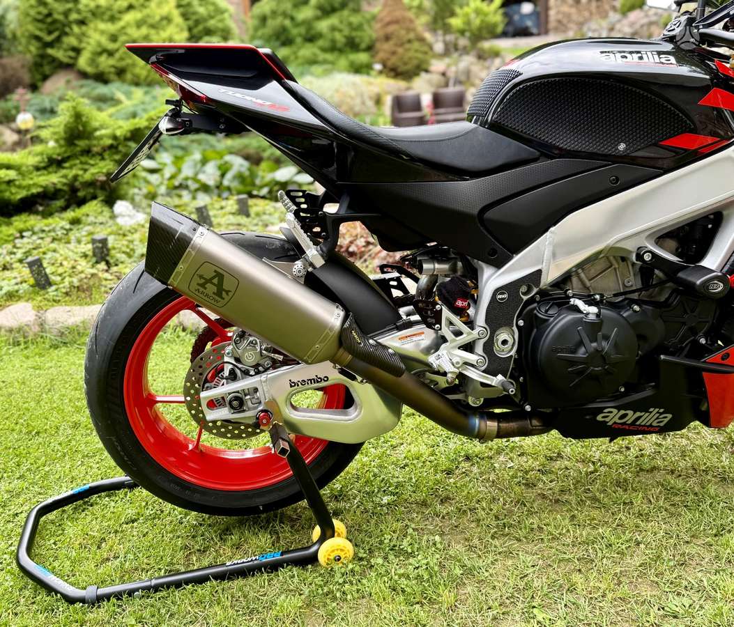 Aprilia Tuono 1100cc, street / classic