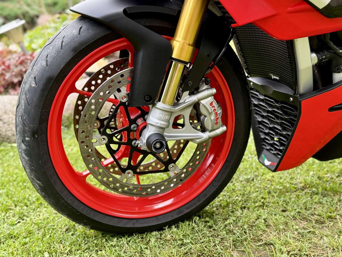 Aprilia Tuono 1100cc, street / classic