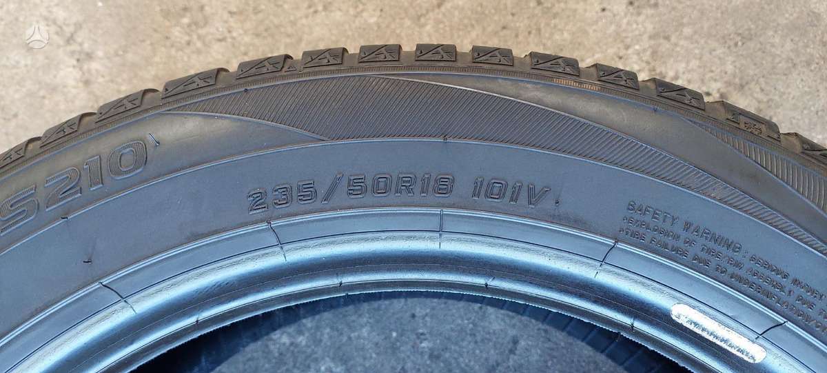 Falken, всесезонные 235/50 R18
