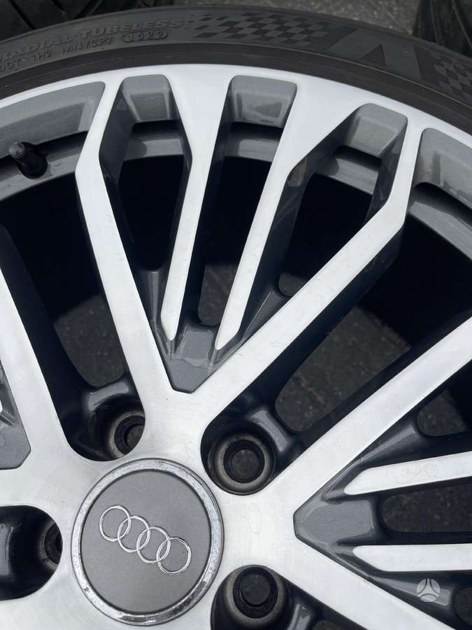 Audi, light alloy, R20