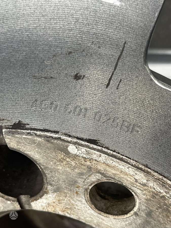 Audi, lengvojo lydinio, R20