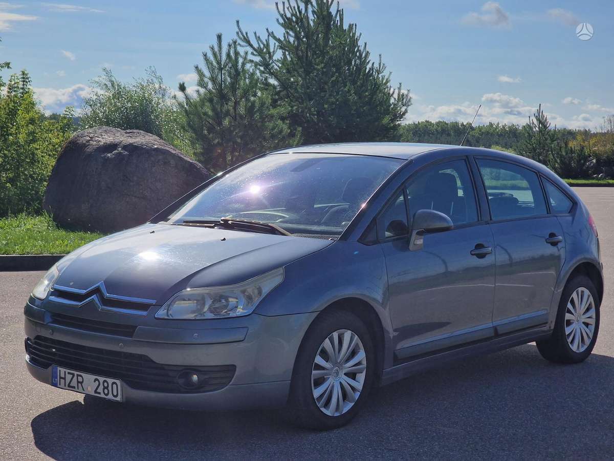 Citroen C4, 1.6 l., Хэтчбек