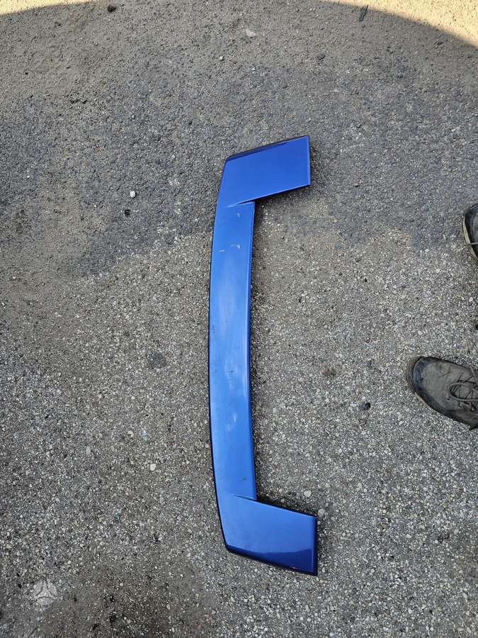 Volvo V50, Buferis, body parts