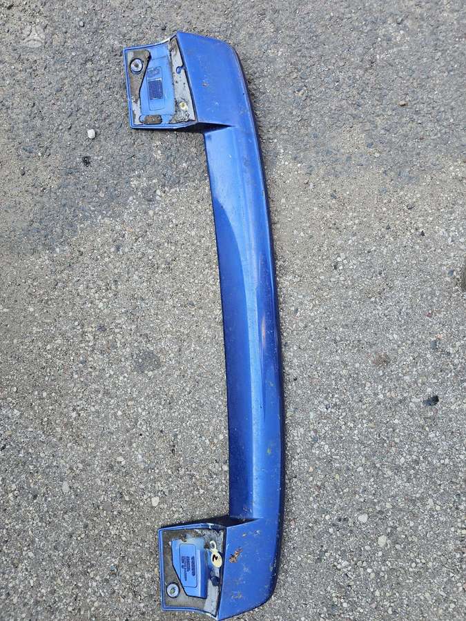 Volvo V50, Buferis, body parts