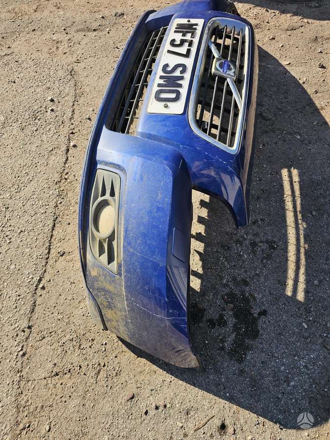 Volvo V50, Buferis, kėbulo dalys