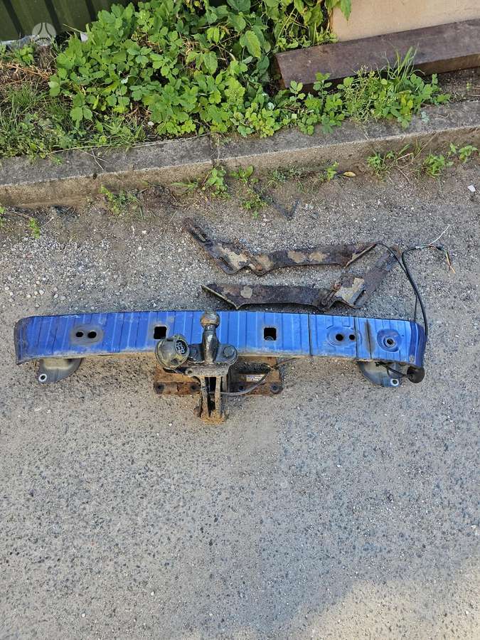 Volvo V50, Buferis, kėbulo dalys