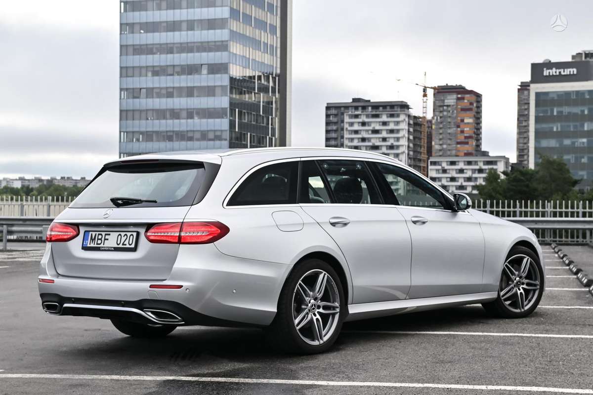 Mercedes-Benz E220, 2.0 l., Универсал