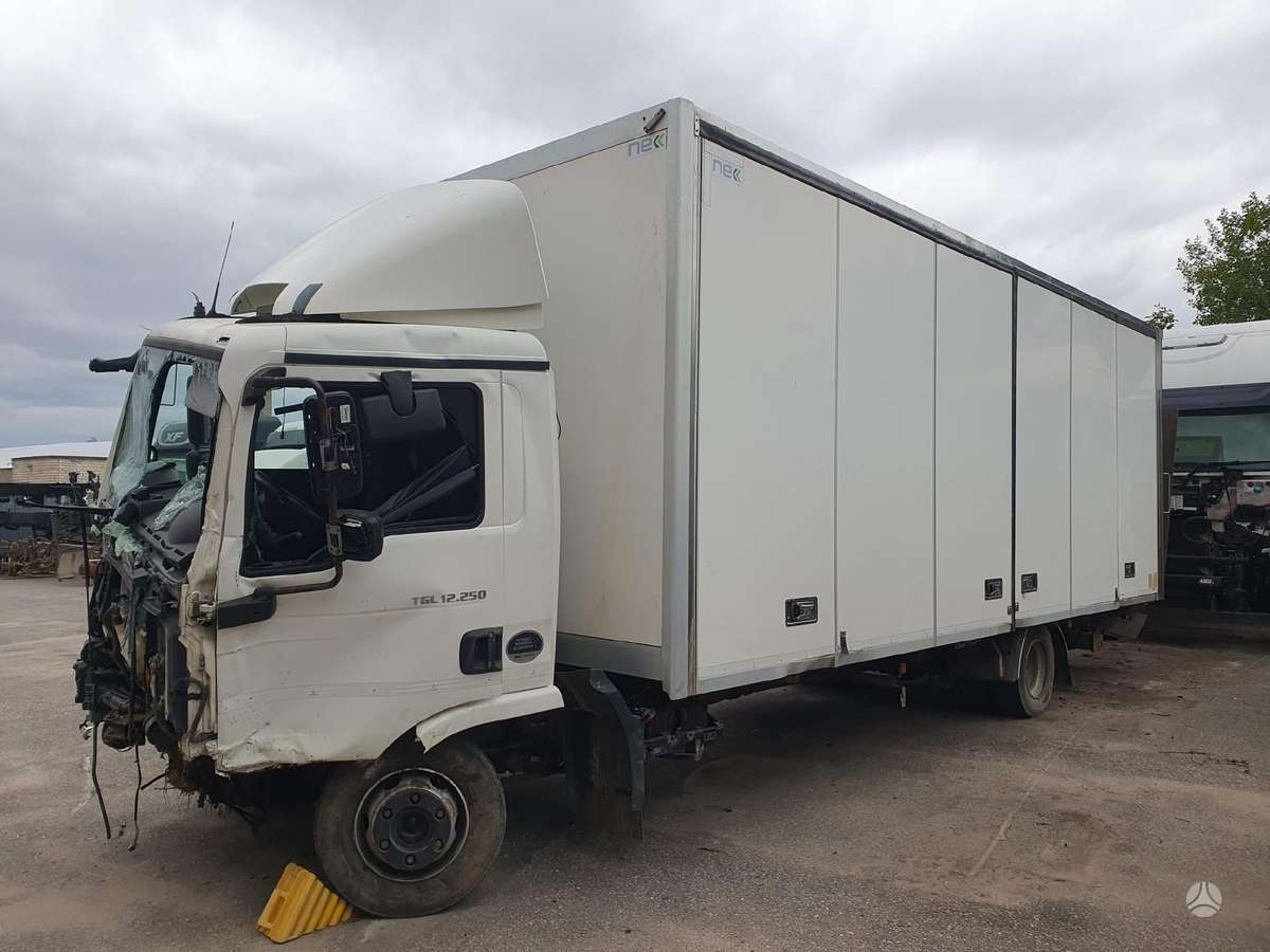 MAN TGL 12.250, trucks