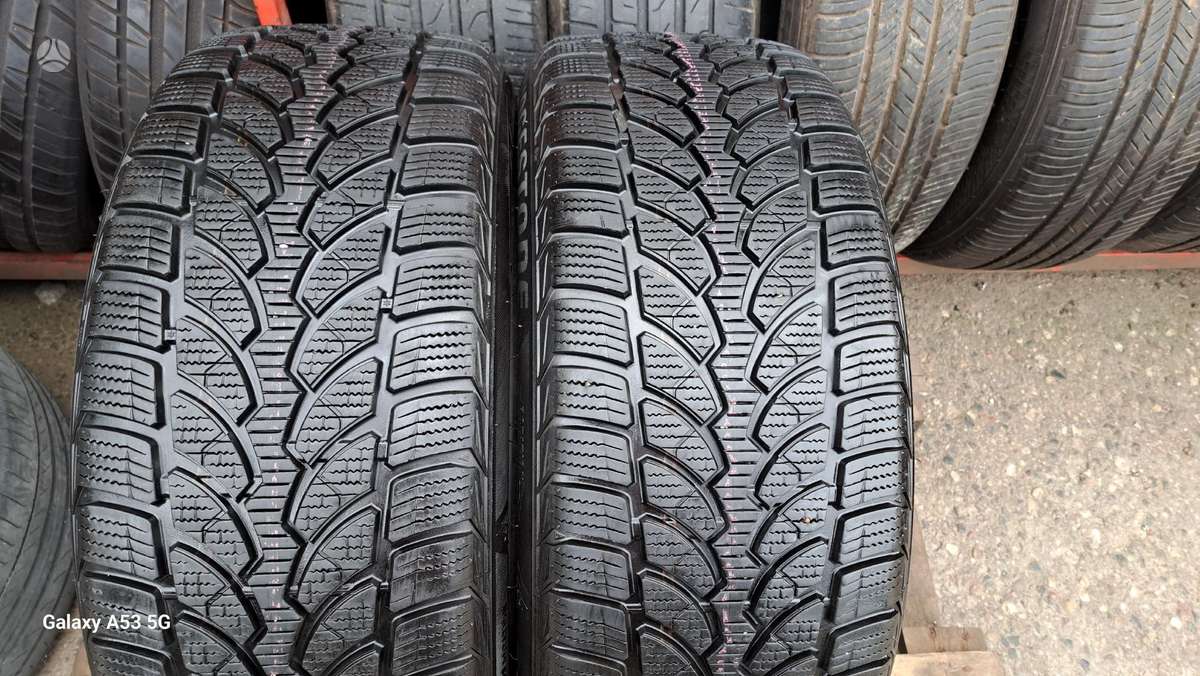 Bridgestone, зимние 225/50 R17