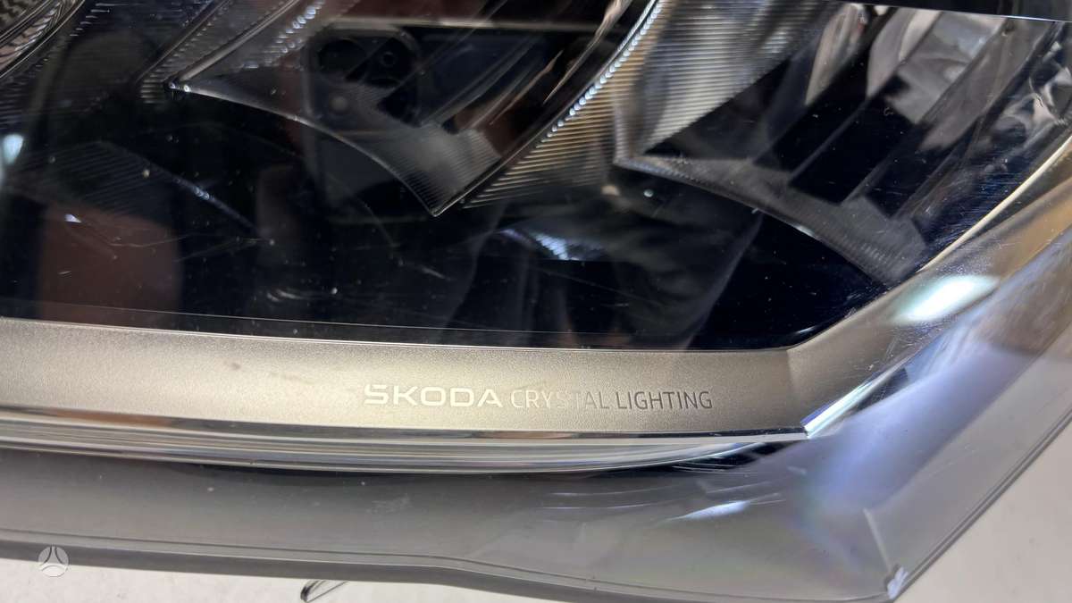 Skoda Superb, 3P1941015, Cen28240
